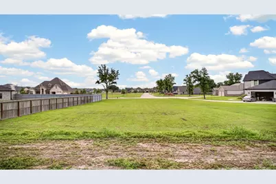 3158 W Tower Circle, Santa Fe, TX 77517 - Photo 7