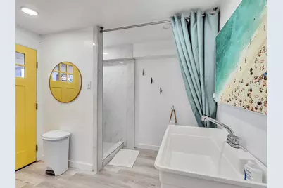 13707 Pirates Beach Boulevard, Galveston, TX 77554 - Photo 21