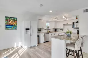 13707 Pirates Beach Blvd, Galveston, TX 77554 - Photo 5