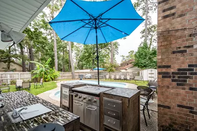 3600 Autumn Lane, Baytown, TX 77521 - Photo 33
