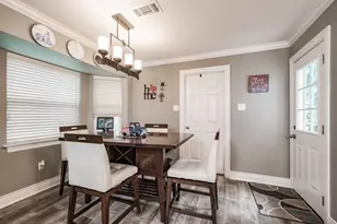 3600 Autumn Ln, Baytown, TX 77521 - Photo 7