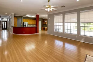 2435 Thorndon Park Ct, League City, TX 77573 - Photo 9