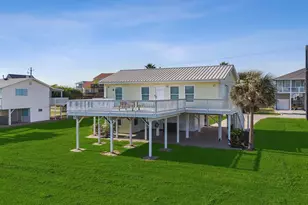 16519 Blackbeard Rd, Jamaica Beach, TX 77554 - Photo 35