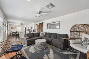 16519 Blackbeard Rd, Jamaica Beach, TX 77554 - Photo 9