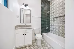 431 W 30th St, Houston, TX 77018 - Photo 25