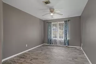 1518 Weiland Manor Ln, Houston, TX 77073 - Photo 11