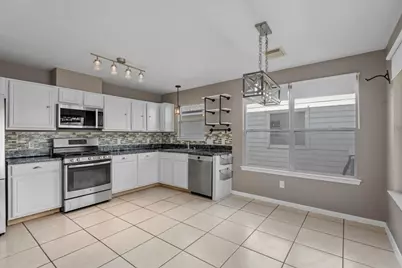 1518 Weiland Manor Lane, Houston, TX 77073 - Photo 5