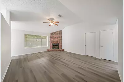 16897 Blue Jay Street, Conroe, TX 77385 - Photo 9