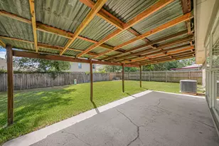 16897 Blue Jay St, Conroe, TX 77385 - Photo 3