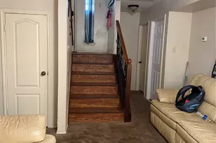 110 Almond Dr, Lake Jackson, TX 77566 - Photo 11