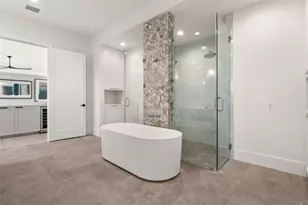 1410 Aldrich St, Houston, TX 77055 - Photo 19