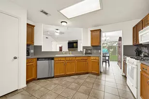 7643 Ashton Dr, Houston, TX 77095 - Photo 11