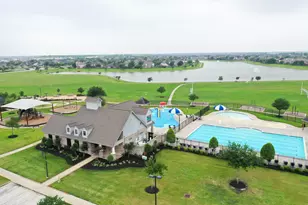 9438 Emerald Lakes Dr, Rosharon, TX 77583 - Photo 31