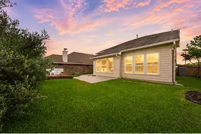 9438 Emerald Lakes Drive, Rosharon, TX 77583 - Photo 27