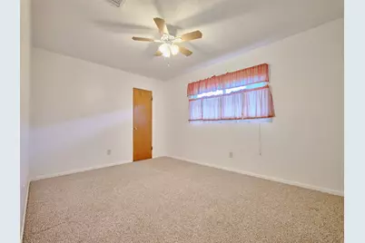 1018 Shawnee Street, Houston, TX 77034 - Photo 17