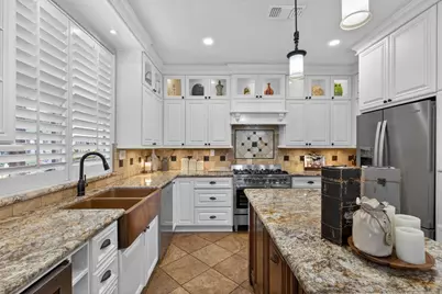 22 Fortuneberry Pl, The Woodlands, TX 77382 - Photo 15