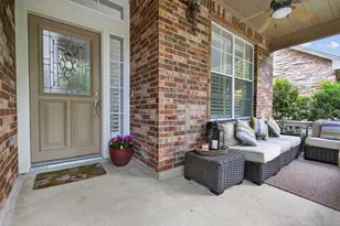 22 Fortuneberry Pl, The Woodlands, TX 77382 - Photo 3