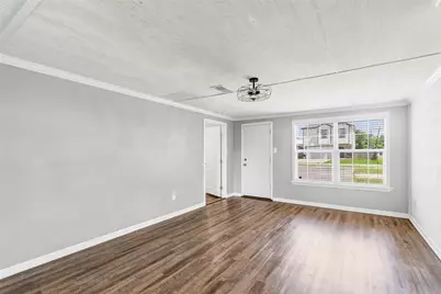 202 E Kay Street, Dayton, TX 77535 - Photo 25