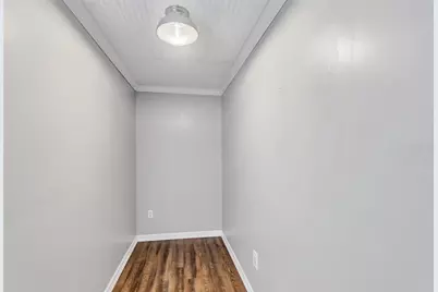 202 E Kay Street, Dayton, TX 77535 - Photo 27