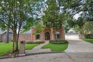 22607 Unicorns Horn Ln, Katy, TX 77449 - Photo 3
