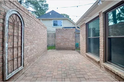22607 Unicorns Horn Lane, Katy, TX 77449 - Photo 5