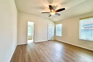 3211 Amber Meadow Dr, Katy, TX 77449 - Photo 11