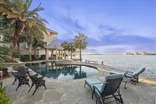 13415 Jibstay Ct, Galveston, TX 77554 - Photo 39