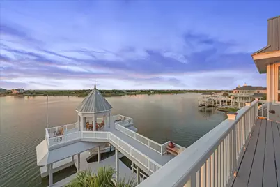 13415 Jibstay Court, Galveston, TX 77554 - Photo 37