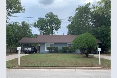 1025 6th Street, Hempstead, TX 77445 - Photo 1