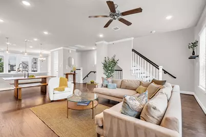 10607 Centre Forest Drive, Houston, TX 77043 - Photo 17