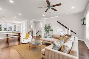 10607 Centre Forest Dr, Houston, TX 77043 - Photo 17