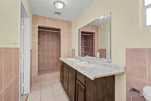 8565 Ridgepoint Dr, Houston, TX 77055 - Photo 27