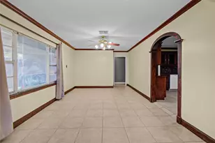 8565 Ridgepoint Dr, Houston, TX 77055 - Photo 7