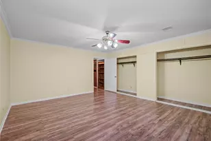 8565 Ridgepoint Dr, Houston, TX 77055 - Photo 25
