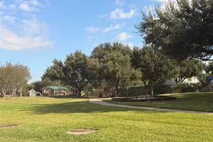 454 Remington Ridge Dr, Houston, TX 77073 - Photo 19