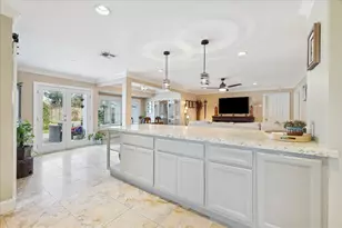 1526 Foxwood Rd, Houston, TX 77008 - Photo 9