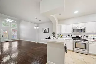 2351 Summit Way Ct, Houston, TX 77339 - Photo 11