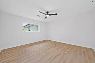 6418 Standing Oaks Street, Houston, TX 77050 - Photo 17