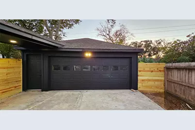18630 Prince William Lane, Houston, TX 77058 - Photo 5
