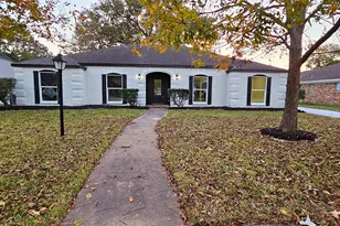18630 Prince William Ln, Houston, TX 77058 - Photo 1