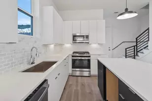 5404 Margarita St, Houston, TX 77020 - Photo 5