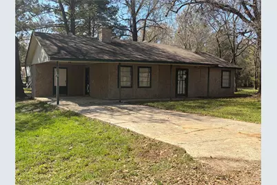 221 Yellowstone, Livingston, TX 77351 - Photo 1