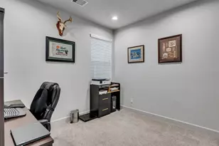 5702 Rucio Ln, Houston, TX 77092 - Photo 23
