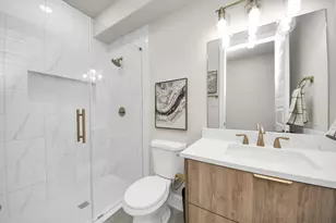2014 Blodgett St, Houston, TX 77004 - Photo 9
