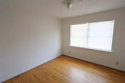 5231 Beechnut Street, Houston, TX 77096 - Photo 27