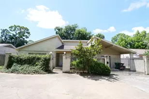 5231 Beechnut St, Houston, TX 77096 - Photo 1