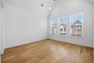 9024 Wellspring Drive, Houston, TX 77080 - Photo 11