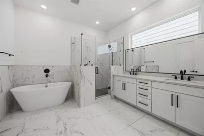 9024 Wellspring Drive, Houston, TX 77080 - Photo 13