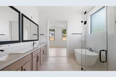 2505 Barton Creek Trail Dr, Friendswood, TX 77546 - Photo 15