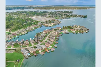 373 Bayshore Drive, Montgomery, TX 77356 - Photo 3